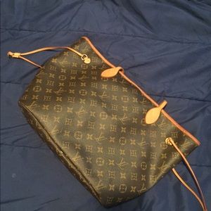 Louis Vuitton tote